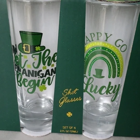Shot Glass Set 4 St Patricks Day 2 Designs Four Leaf Clover Rainbow Leprechaun - Picture 2 of 5